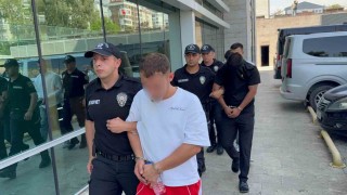 Uyuşturucu operasyonunda gözaltına alınan 4 şüpheli adliyeye sevk edildi