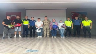Üzümlüde motosiklet sürücülerine trafik güvenliği eğitimi