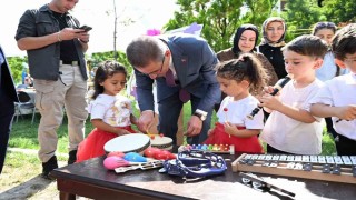 Vali Baruş, Oltuda ADEM dönem sonu sergisinin açılışını yaptı