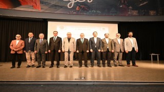 Vali Baruş, Peygamberimiz ve güzel ahlak konferansına katıldı