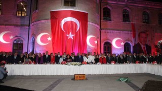 Vali Çiçek: Biz tehdit edilebilecek bir devlet değiliz