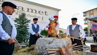 Vali Demiryürek: Anadolunun her köşesi zenginlik ürünü