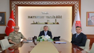 Vali Eldivan ‘Terörsüz Türkiye gündemli güvenlik toplantısına katıldı