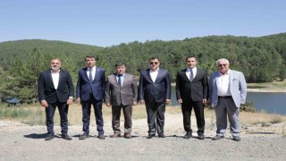 Vali Işın, Kayı Köyü Göletinde incelemelerde bulundu