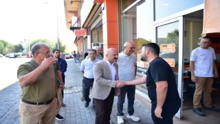 Vali Varol, Toptan Gıdacılar Çarşısında esnaf ve vatandaşlarla buluştu