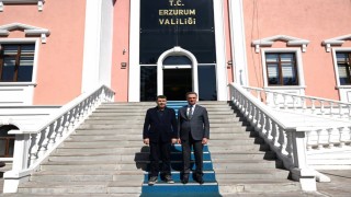 Vasip Şahin Erzurumda