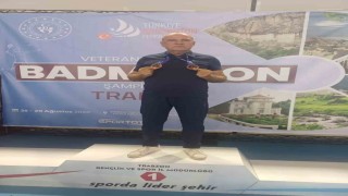 Veteranlar Türkiye Badminton Şampiyonasının 3üncüsü Beypazarından