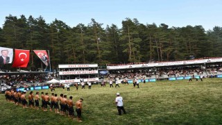 Vezirköprüde Geleneksel Kunduz Yağlı Güreşleri gerçekleştirildi