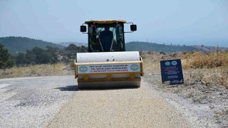 Yuntdağında 10 kilometrelik yol yenileniyor