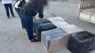 Zeytinburnunda araçtan 83 kilogram uyuşturucu çıktı
