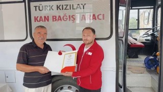 38 kez kan bağışladı, altın madalyayla onurlandırıldı