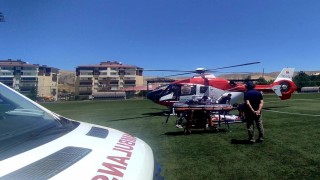 71 yaşındaki hasta hava ambulansıyla Malatyaya sevk edildi
