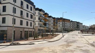 Adıyamanda eski yapıların yerini modern konutlar aldı
