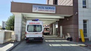 Adıyamanda otomobil çocuğa çarptı: 1 yaralı
