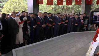 Adnan Menderes ve arkadaşları vefatlarının 65inci senesinde kabirleri başında anıldı