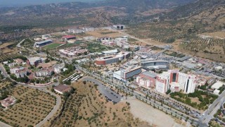 ADÜ dünya sıralamasında 3 yılda 220 basamak yükseldi