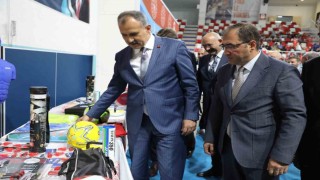 Ağrı'da 171 okula 15 milyon liralık spor malzemesi desteği