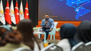 AK Parti İstanbul İl Gençlik Kolları Diplomasi Atölyesini hayata geçirdi