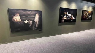 Akbank Sanat "Garip Şeyler Oluyor" sergisi ile Contemporary İstanbul'da