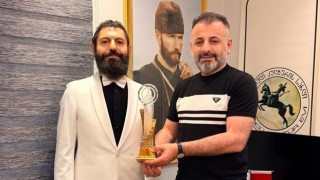Akif Manaf’ın Barış Çalışmalarına Yeni Ödül