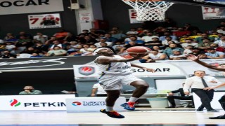 Aliağa Petkimspor sezona galibiyetle Karşıyaka mağlubiyetle başladı