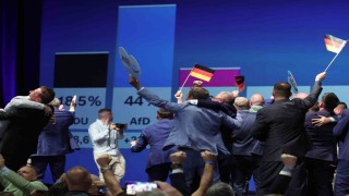 Almanyada resmi olmayan ilk sonuçlara göre Saksonya-Anhalt eyaletindeki meclisi seçimini aşırı sağcı AfD kazandı