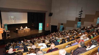 Alzheimer'ın teşhis, tedavi ve bakım süreci Nilüfer'de konuşuldu