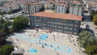 Ankara'da okullar daha modern ve kullanışlı hale getirildi