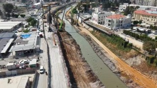 Antakya'da Ata Köprüsü'nde çalışmalar devam ediyor