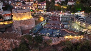 Antalya’da Gün Batımı Konserleri Hıdırlık Kulesi’nde Devam Ediyor
