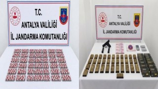 Antalya'da iki ilçede uyuşturucu operasyonu