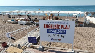 Antalya’nın Engelsiz Plajları 45 Bin Kişiye Hizmet Verdi