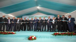Arnavutköy'de Mehmet Yusuf Aydın Camii, Bakan Işıkhan'ın katılımıyla ibadete açıldı