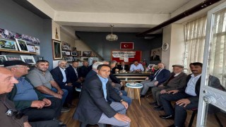 Arpaçay'da Kaymakam Güvenç ve Başkan Elma muhtarlarla buluştu