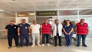 Artuklu Kızılay'dan hastanede tedavi gören çocuklara giyim desteği