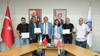 Atatürk Üniversitesi Hastanesinde emeklilik gururu