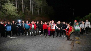 Avrupa Hareketlilik Haftası'nda Spil Dağı'nda gün doğumu yürüyüşü