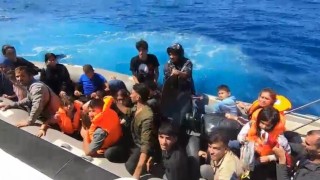 Aydın açıklarında 21 düzensiz göçmen yakalandı