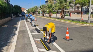 Aydın Büyükşehir, kent genelinde yol yapım ve yenileme çalışmalarını sürdürüyor