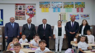 Ayvalıkta ilköğretim haftası coşkuyla kutlandı