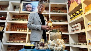 Babasının geliştirdiği formülün alerjik astım ve astıma etkisinin araştırılmasını istiyor