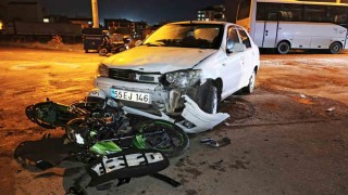 Bafra'da otomobil ile motosiklet çarpıştı: 3 yaralı