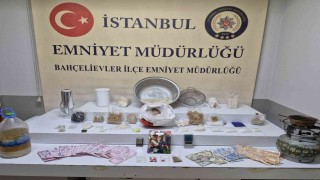 Bahçelievlerde uyuşturucu operasyonu: 11 kilo uyuşturucu madde ele geçirildi, 4 şüpheli gözaltında
