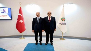 Bakan Abdulkadir Uraloğlundan Büyükşehir Belediyesine ziyaret
