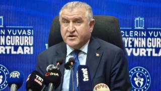 Bakan Bak: Öğrenci yurtlarına ilk yerleştirmede yüzde 90 ile rekor kırdık