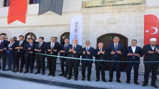 Bakan Ersoy: Müzelerimizi artık yalnızca eserlerin sergilendiği vitrinler değil, bilimin, eğitimin ve toplumsal buluşmanın merkezleri olarak ele alıyoruz