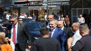 Bakan Fidan Diyarbakırda: Cuma namazını kılacağı cami önünde yoğun güvenlik önlemi alındı