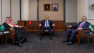 Bakan Fidan, Suriyeli ve Suudi mevkidaşıyla üçlü toplantıya ev sahipliği yaptı