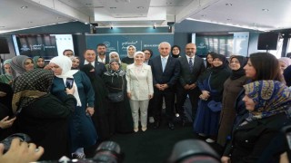 Bakan Göktaş, Muşta Yükselen Kadınlar Girişimcilik Eğitim Tırını ziyaret etti