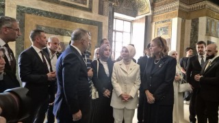 Bakan Göktaş, Şamda tarihi mekanları ziyaret etti